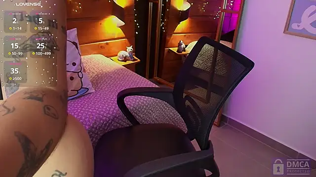 sara_soren webcam