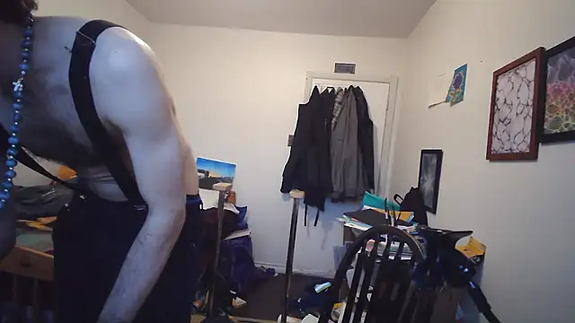 JohnnyMoves live sex cam