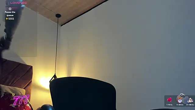 bonie_wills - BONIE_WILLS's free webcam - UK Sex Cams