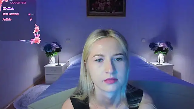 Julie_Blaze