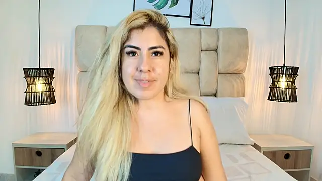 adharasmithh - AdharaSmithh's free webcam - UK Sex Cams