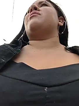 Kendra-daring webcam