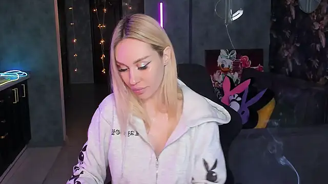Blckmirrorr live sex cam