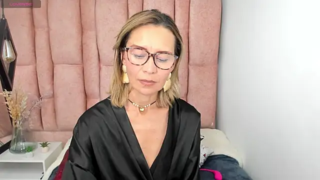 Issa_Milf__