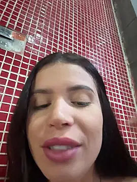 Rafaellaz Live Webcam on Stripchat