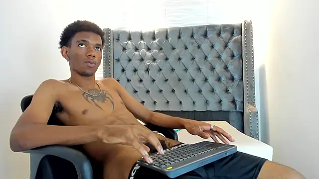 nero_reyd