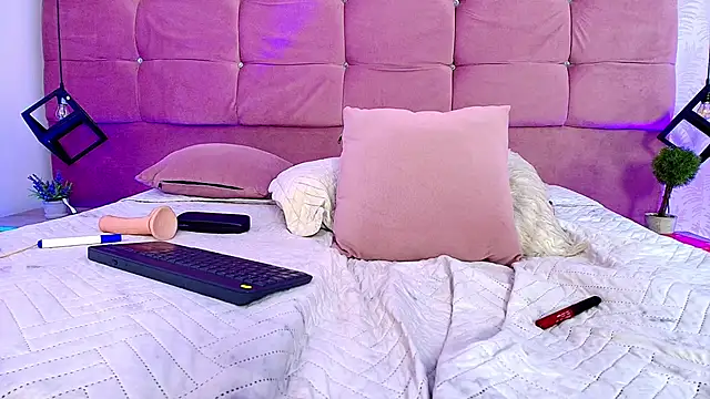 Nicole_Blaze webcam