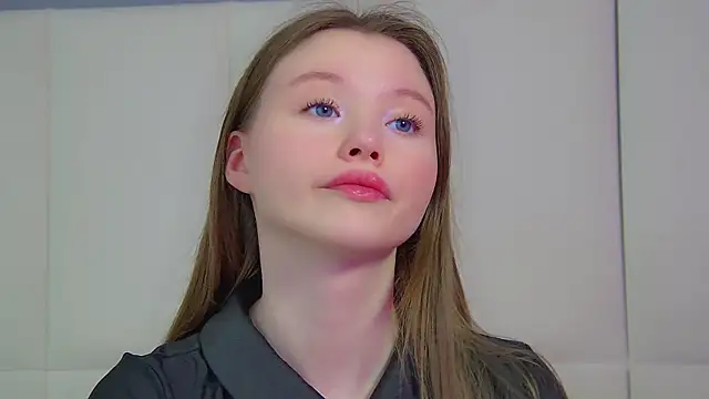 keiraasti - KeiraAsti's free webcam - UK Sex Cams
