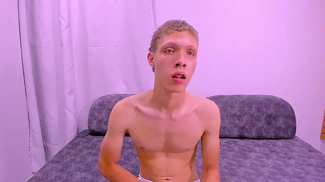 greiberland - Greiberland's free webcam - UK Sex Cams