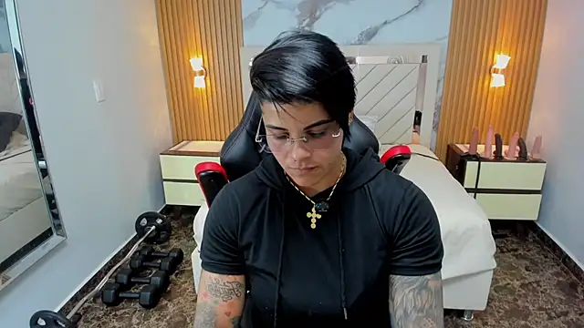 KAROLLJONES1