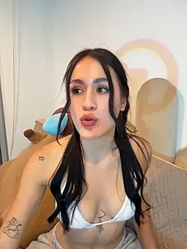 serenafox_ - SerenaFox_'s free webcam - UK Sex Cams
