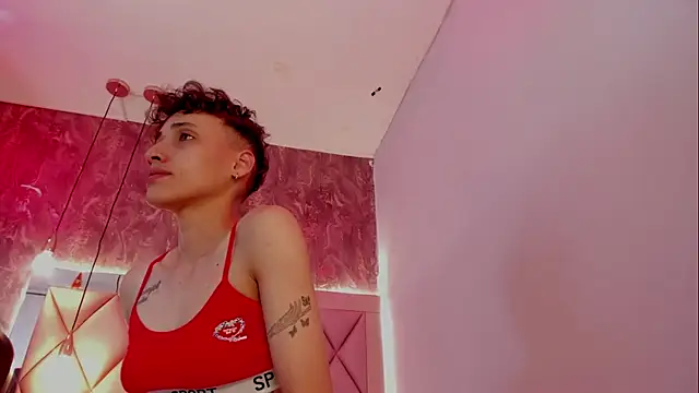 megan_100 - Megan_100's free webcam - UK Sex Cams