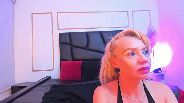 AnastasiaTaylor_