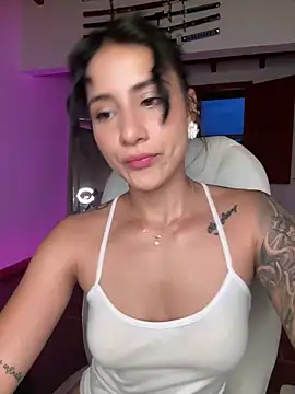 online nude chat Ale Lewis