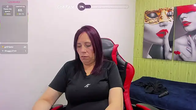 Chantalvedette webcam
