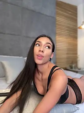 EllaSanz_