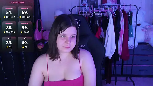 Watch AmyVibess live on EroticFlix - High definition streams