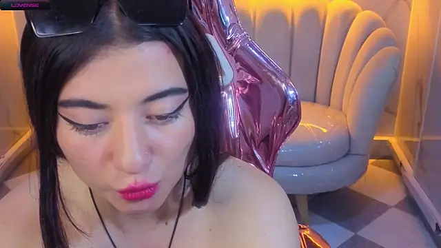 Erika_Suarez_b webcam