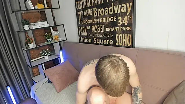 TwinkWhite live sex cam