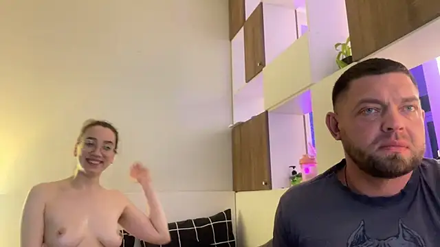 KarlAndKlara live sex cam