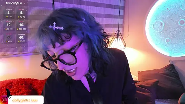 Ghosty_Doll