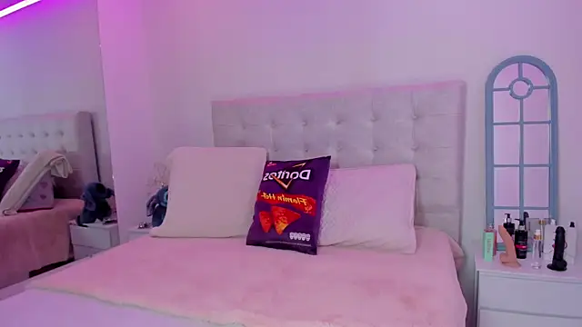 Vanessa_cruz_18