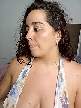 LoanaSantos webcam