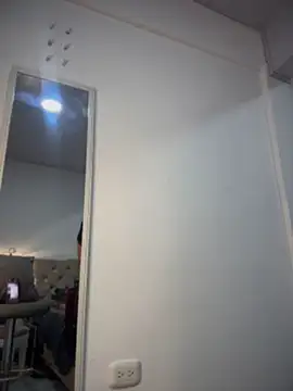 Sarahballiston_ webcam