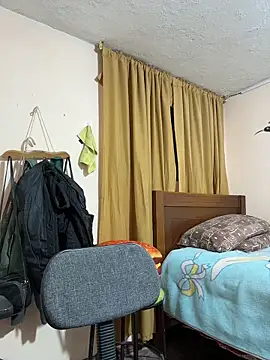 latinfemale webcam