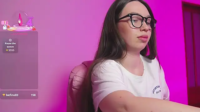 Arianahot777