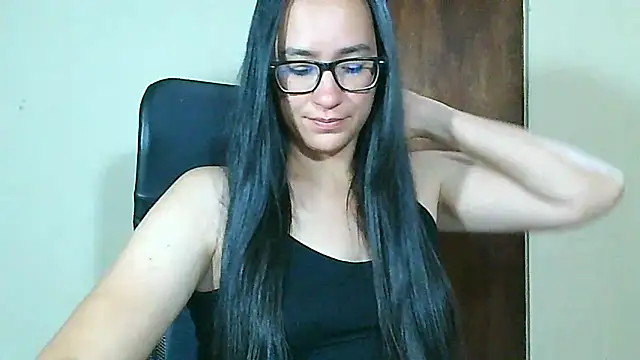 nathalieprez4 - Nathalieprez4's free webcam - UK Sex Cams