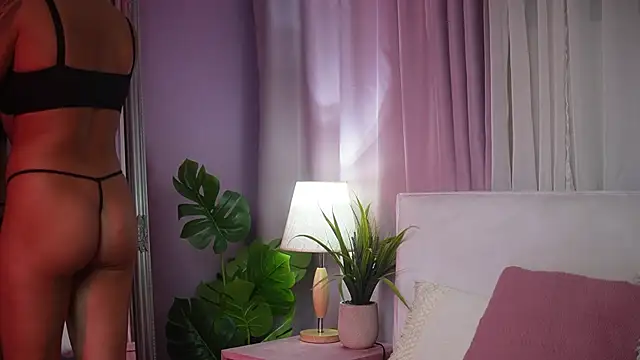 ameliabarbie - AmeliaBarbie's free webcam - UK Sex Cams