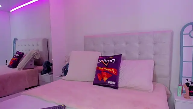 Vanessa_cruz_18