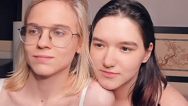 KarinStfleur live sex cam
