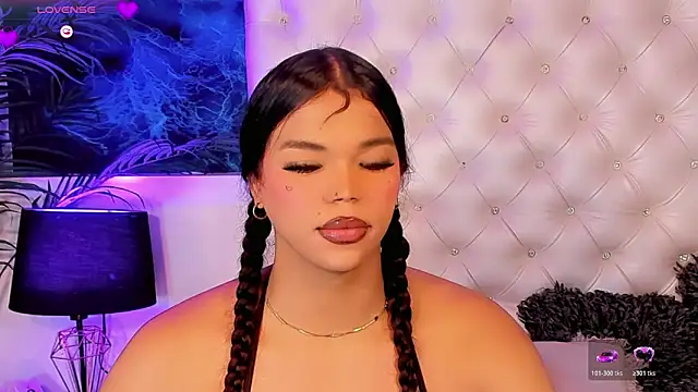 Keira_Fox31 webcam