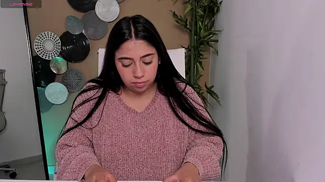 luna_cute__ - Luna_cute__'s free webcam