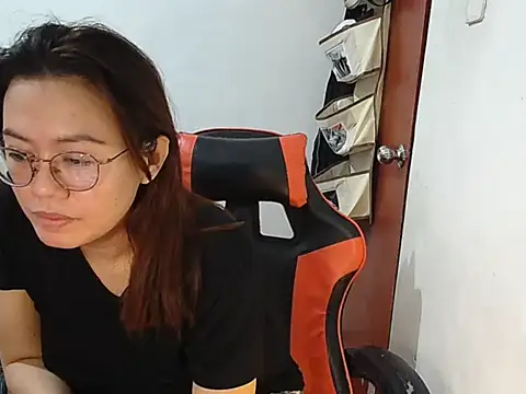 crizzybel - Crizzybel's free webcam