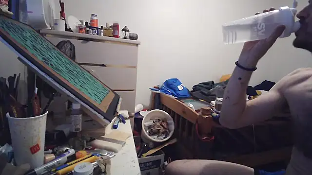 JohnnyMoves
