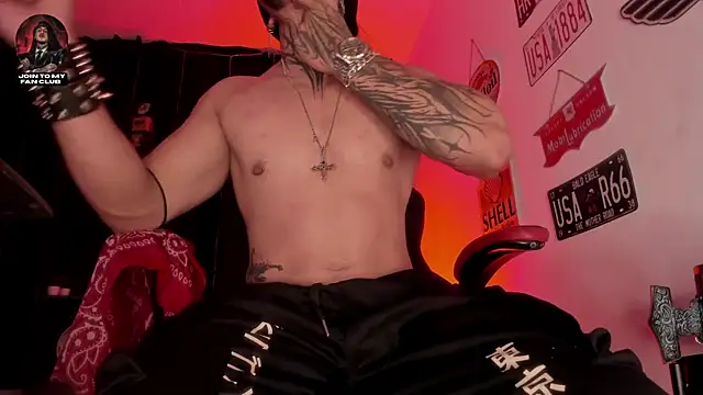 the_beast_master_ live sex cam
