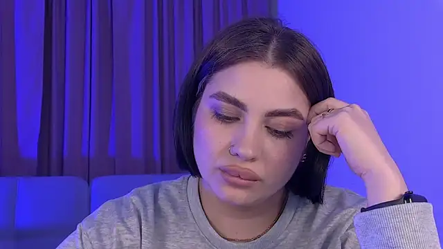 AdrianaToress webcam