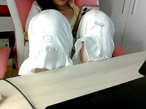 lucienguyen - Lucienguyen's free webcam