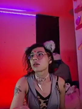 Sweet-SharoKitty webcam