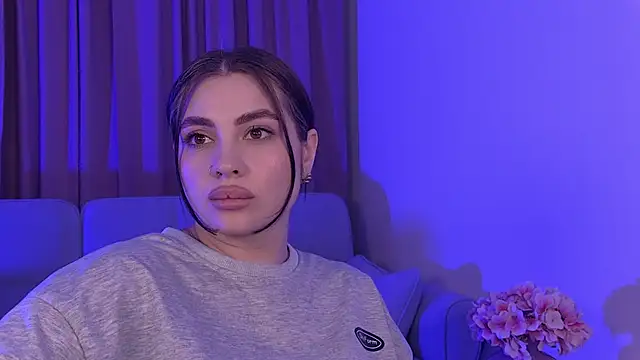 AdrianaToress