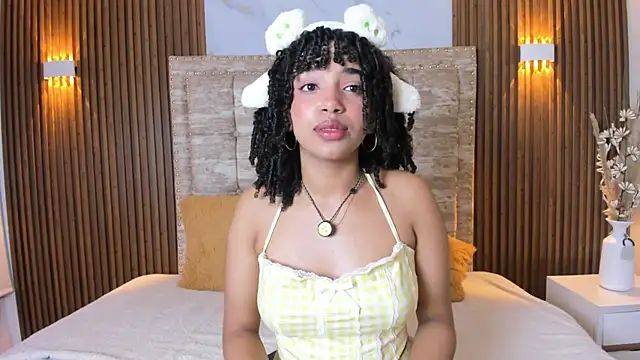 JazmyXXX webcam