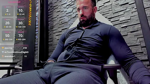 david_big_daddy (Ask my age) - CLouds ORGASM