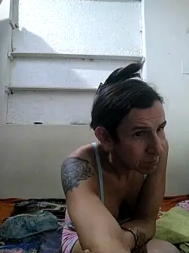 Cameron_puppy webcam