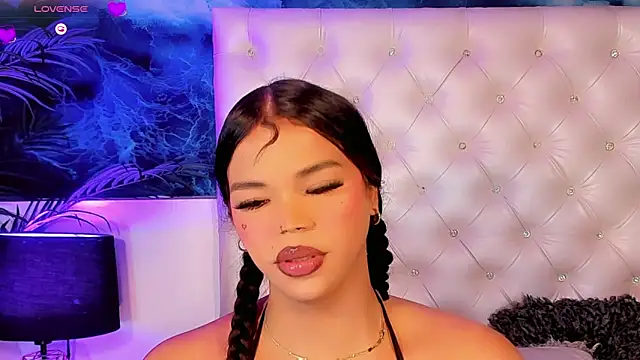 Keira_Fox31 webcam