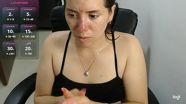 spicey_latina webcam