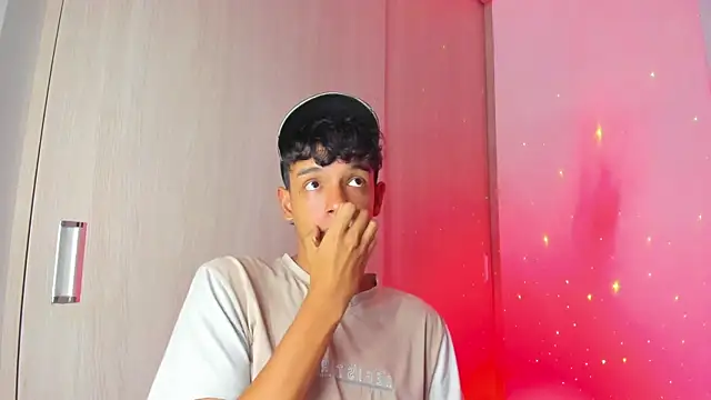 Maxfrost1