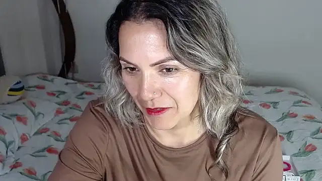 Chantal_hott